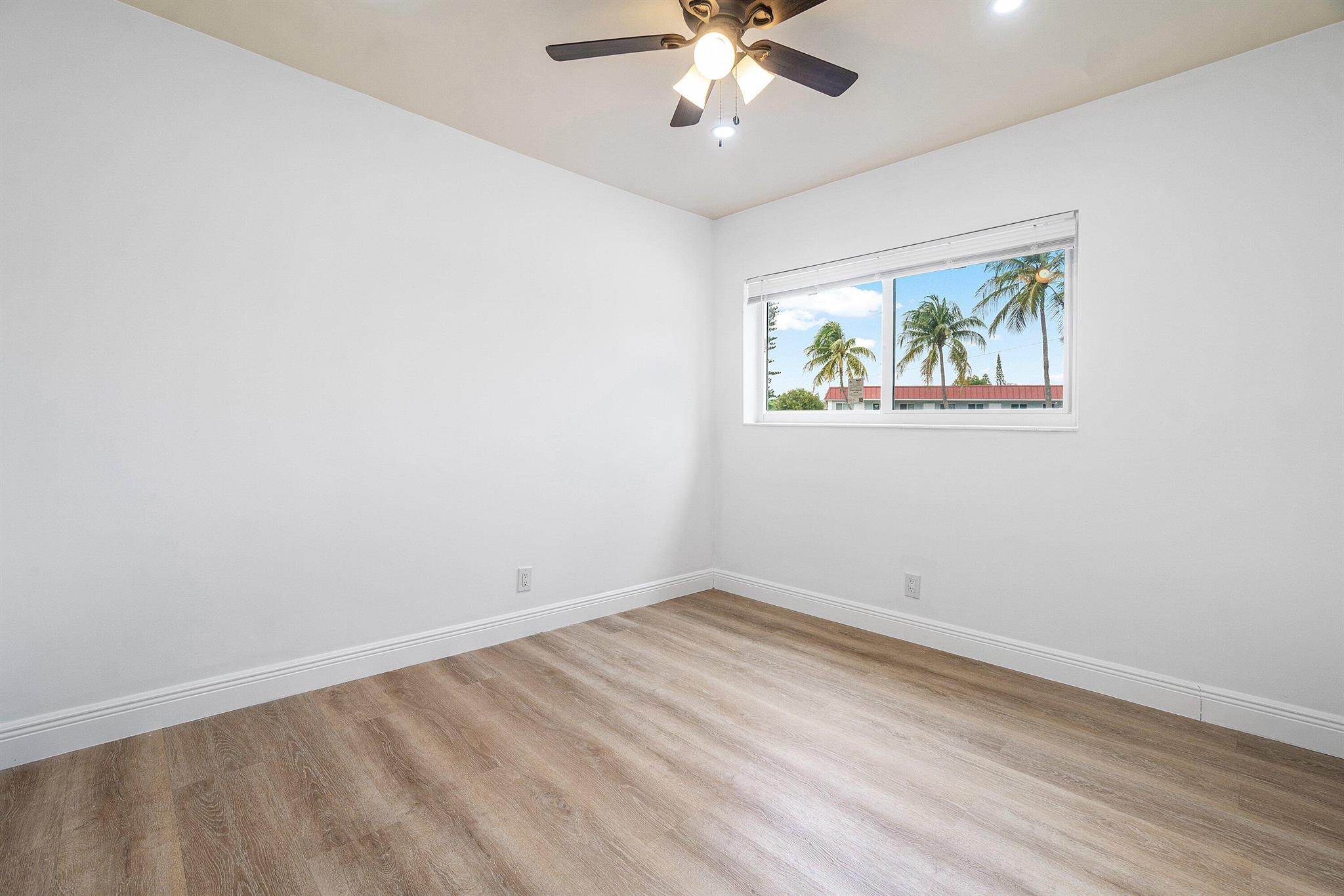 BOCA RATON SQUARE GATEWAY - Residential Lease