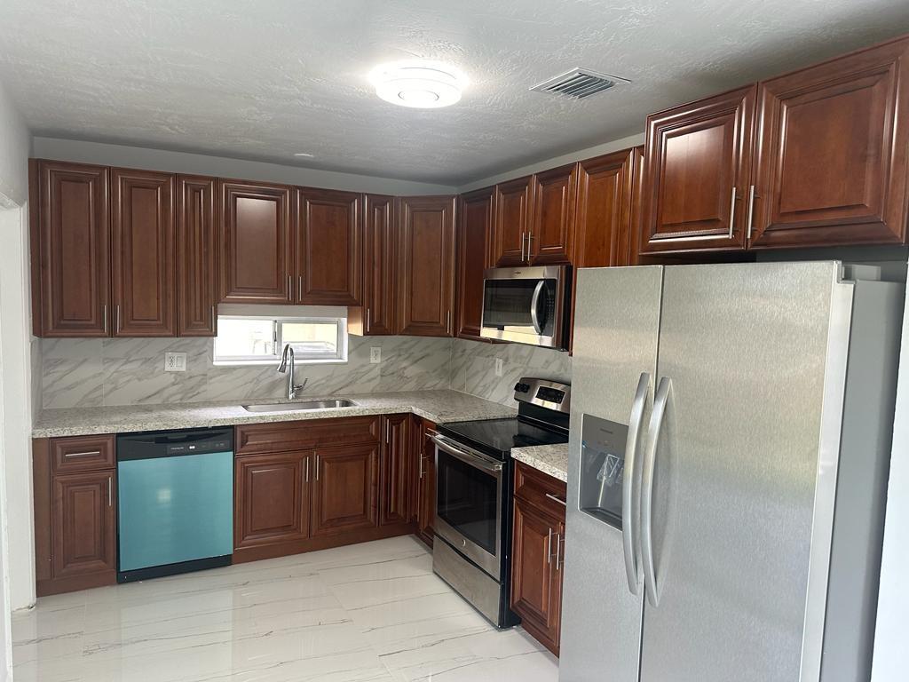 WASHINGTON PARK FOURTH AD - Residential