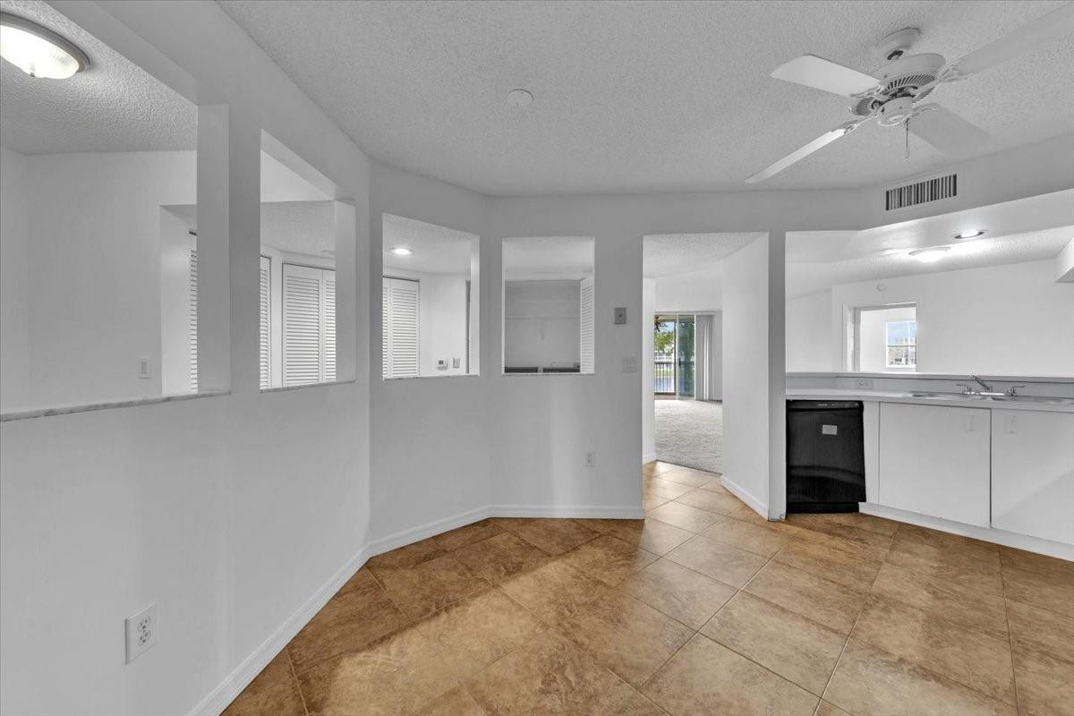 Trent Condo / Kings Point - Residential