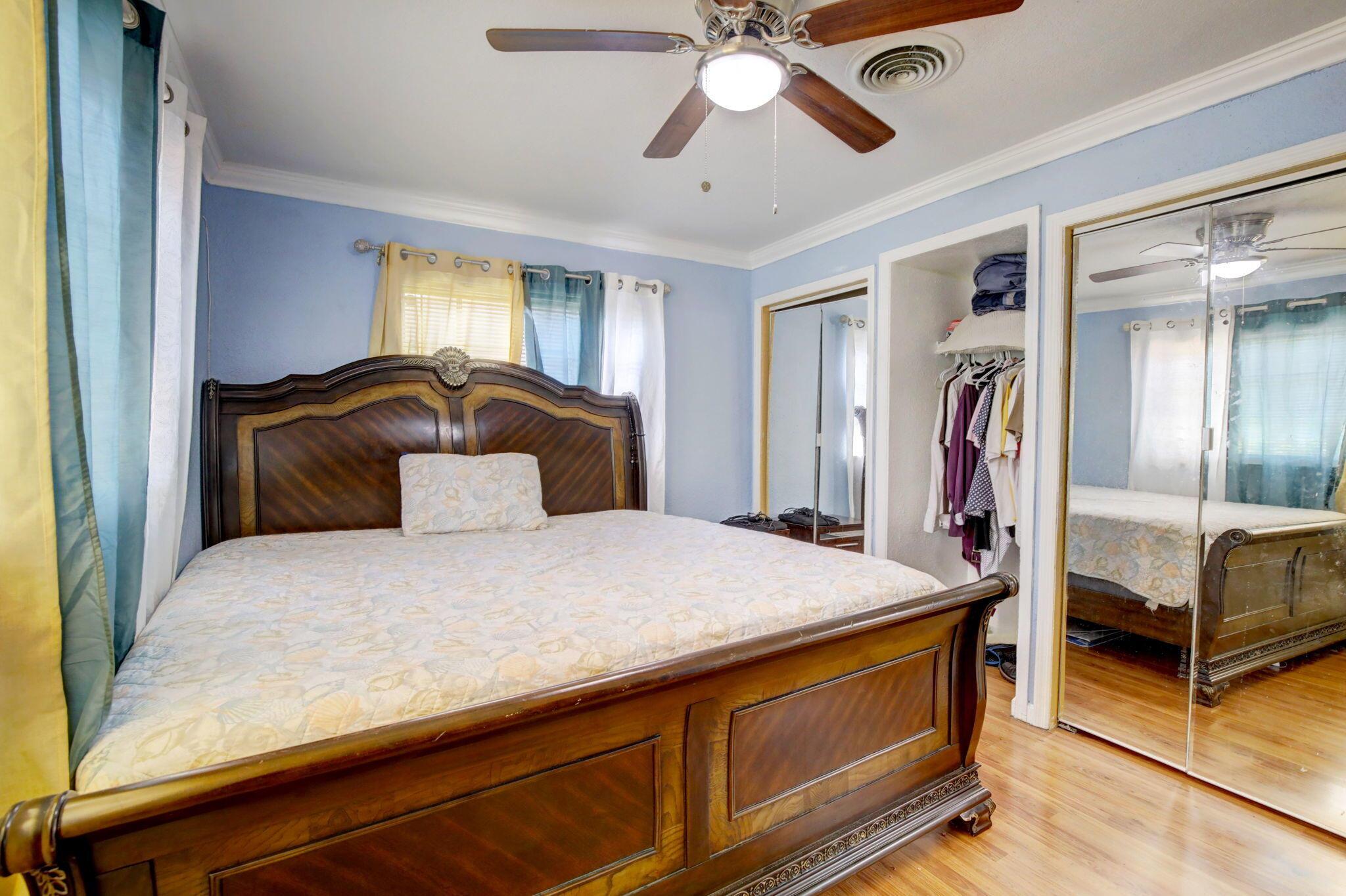 MIRAMAR ISLES SEC 1 - Residential