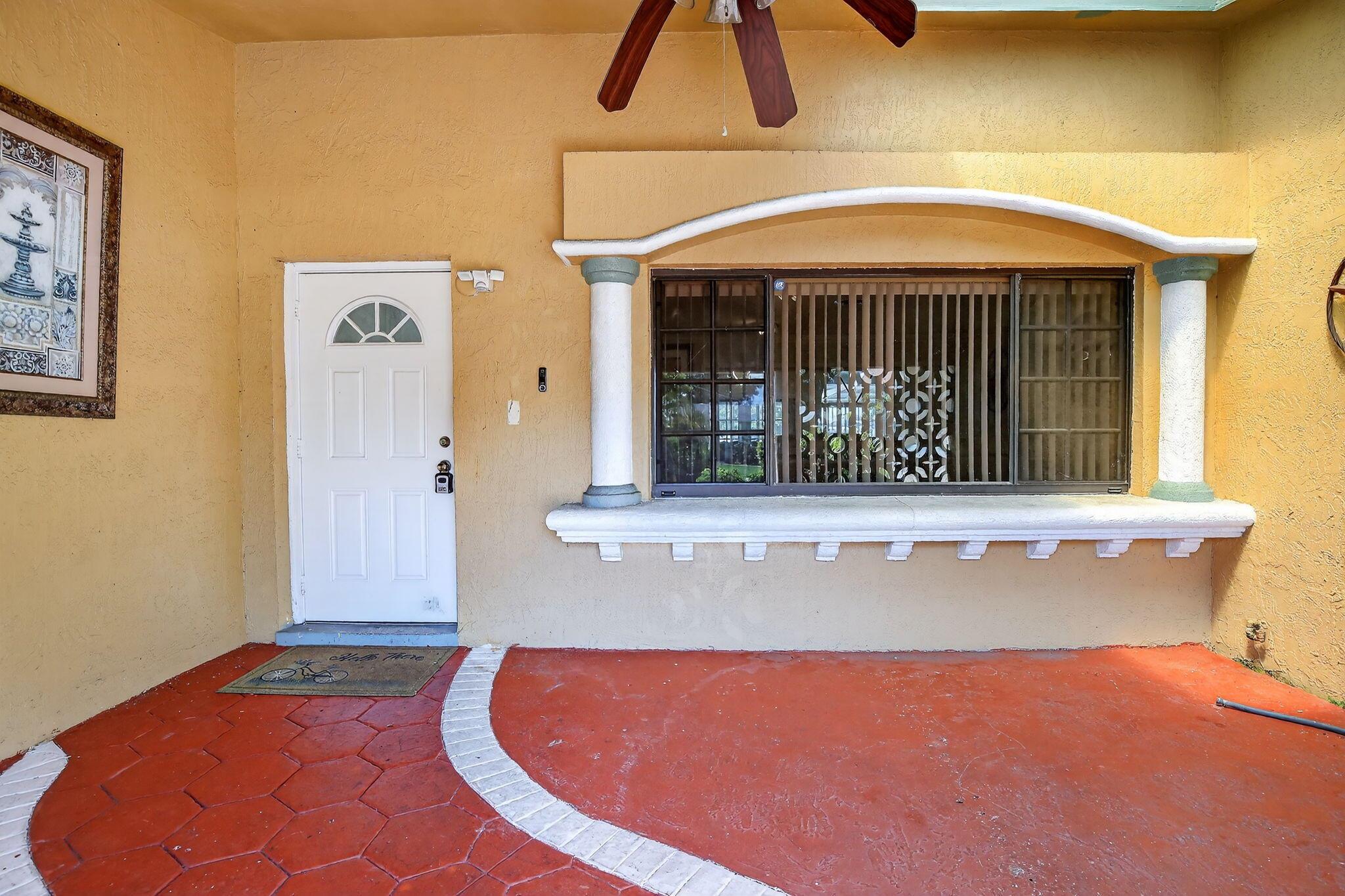 MIRAMAR ISLES SEC 1 - Residential