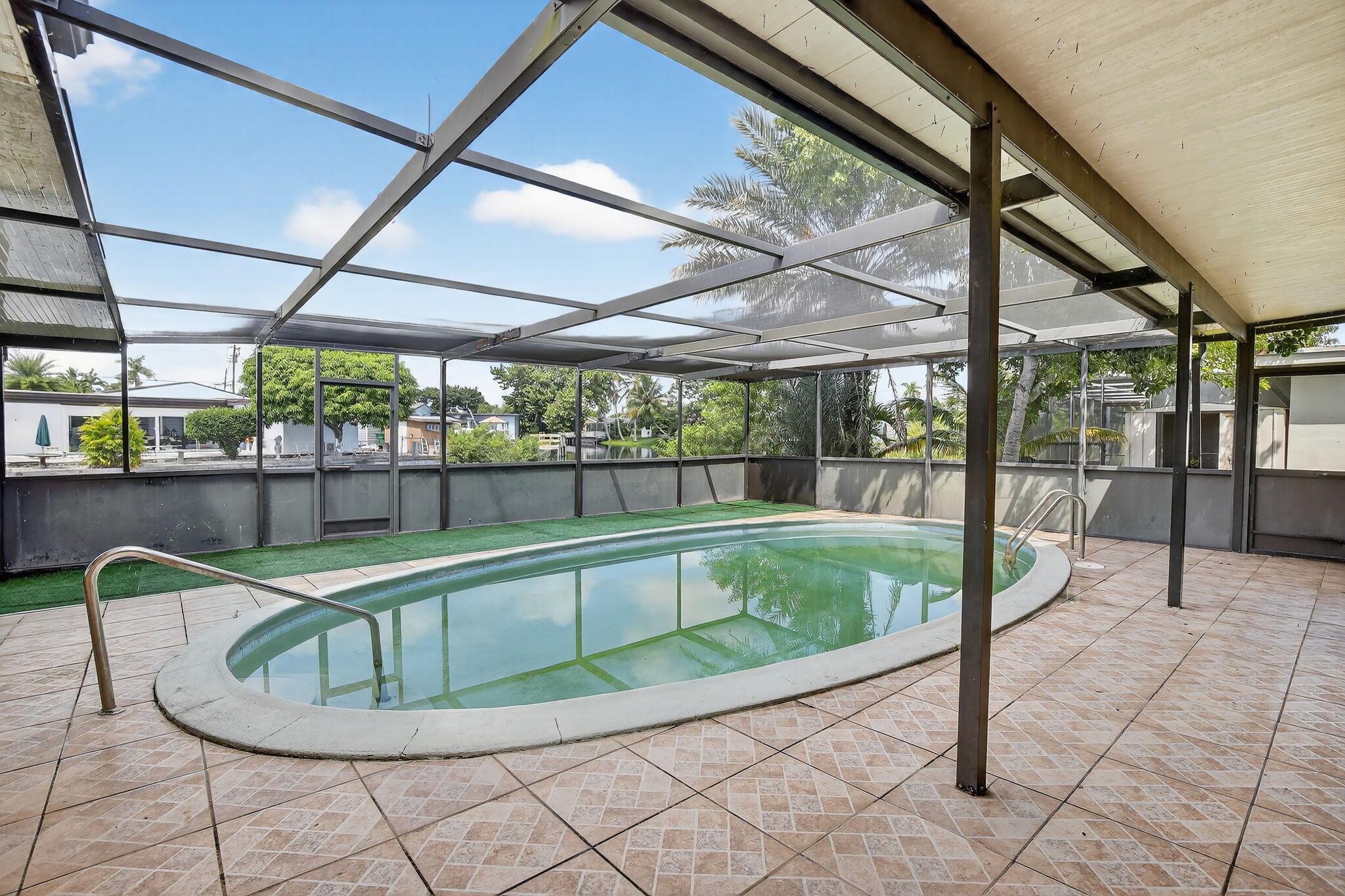 MIRAMAR ISLES SEC 1 - Residential