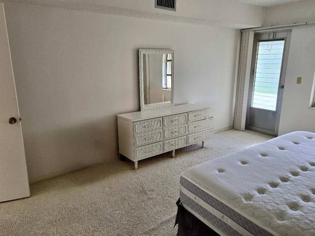 PALM GREENS AT VILLA DEL RAY CONDO II - Residential