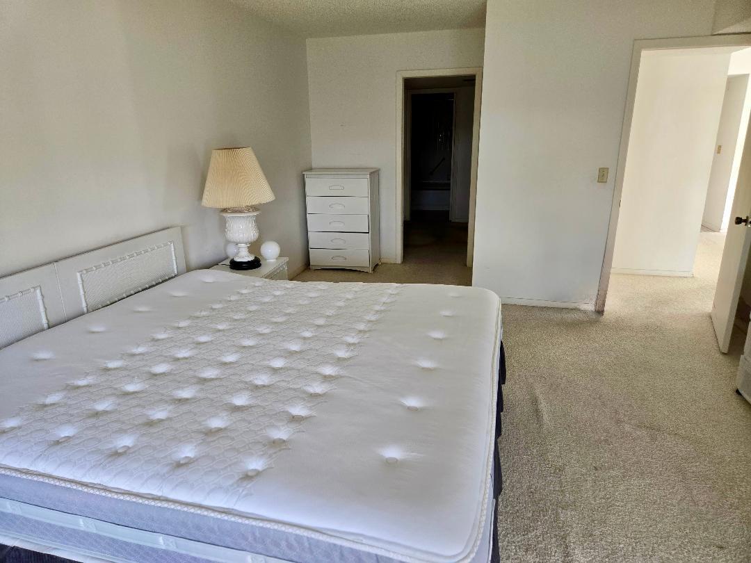 PALM GREENS AT VILLA DEL RAY CONDO II - Residential