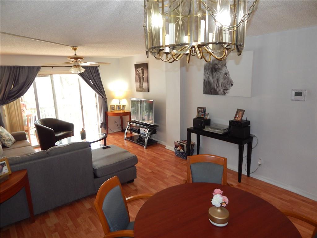 SHERWOOD SQUARE - Residential