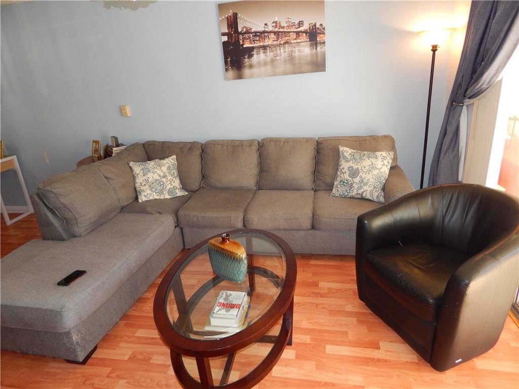 SHERWOOD SQUARE - Residential
