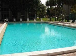 SHERWOOD SQUARE - Residential
