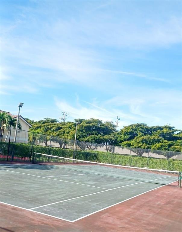 South Palm Place Condo - Residential Lease