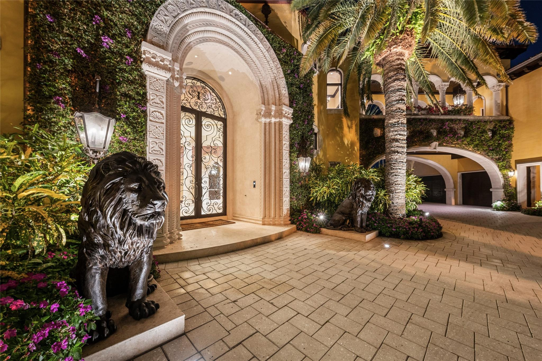 Isla Bahia 47-27 B - Residential