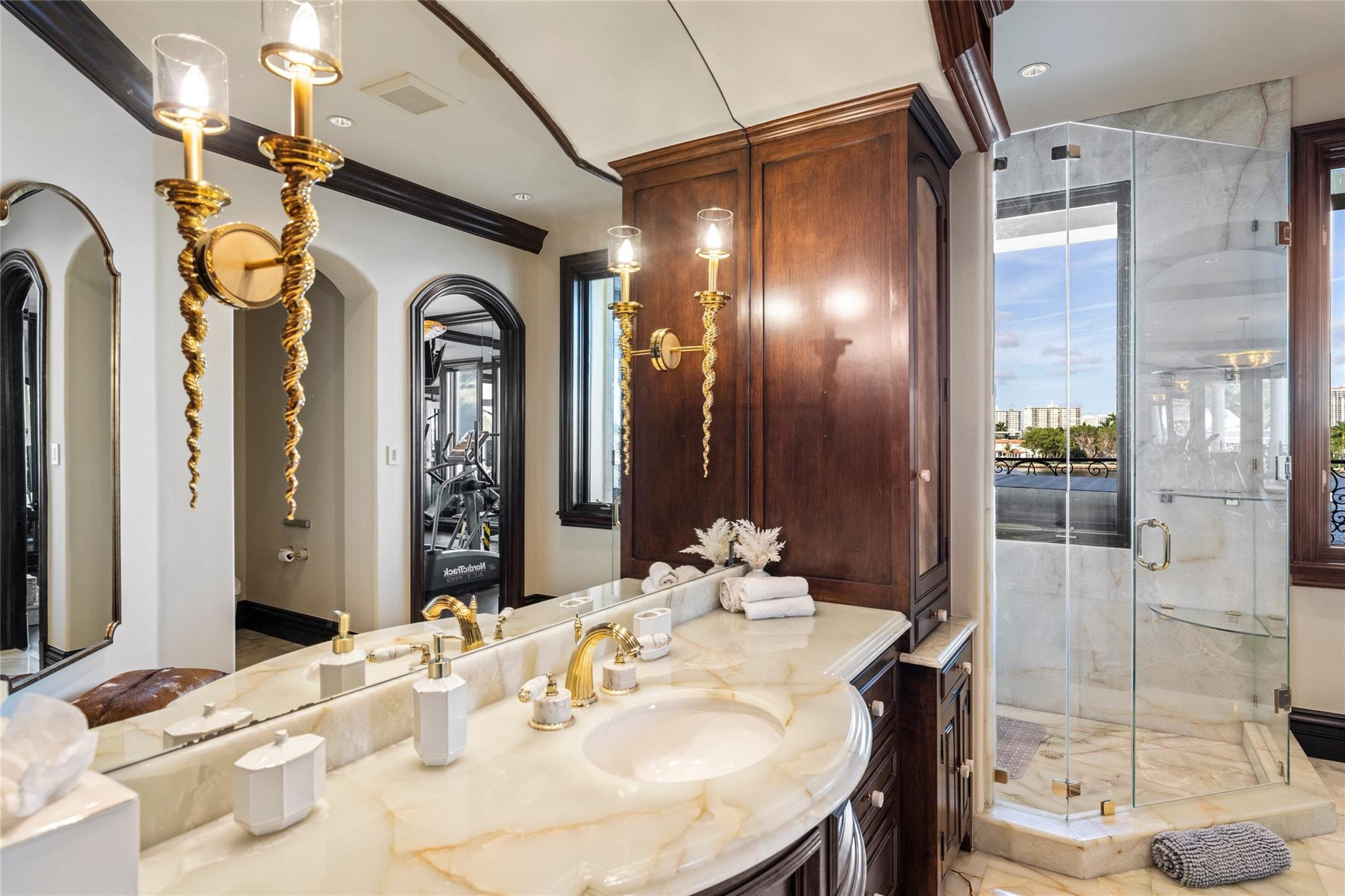 Isla Bahia 47-27 B - Residential