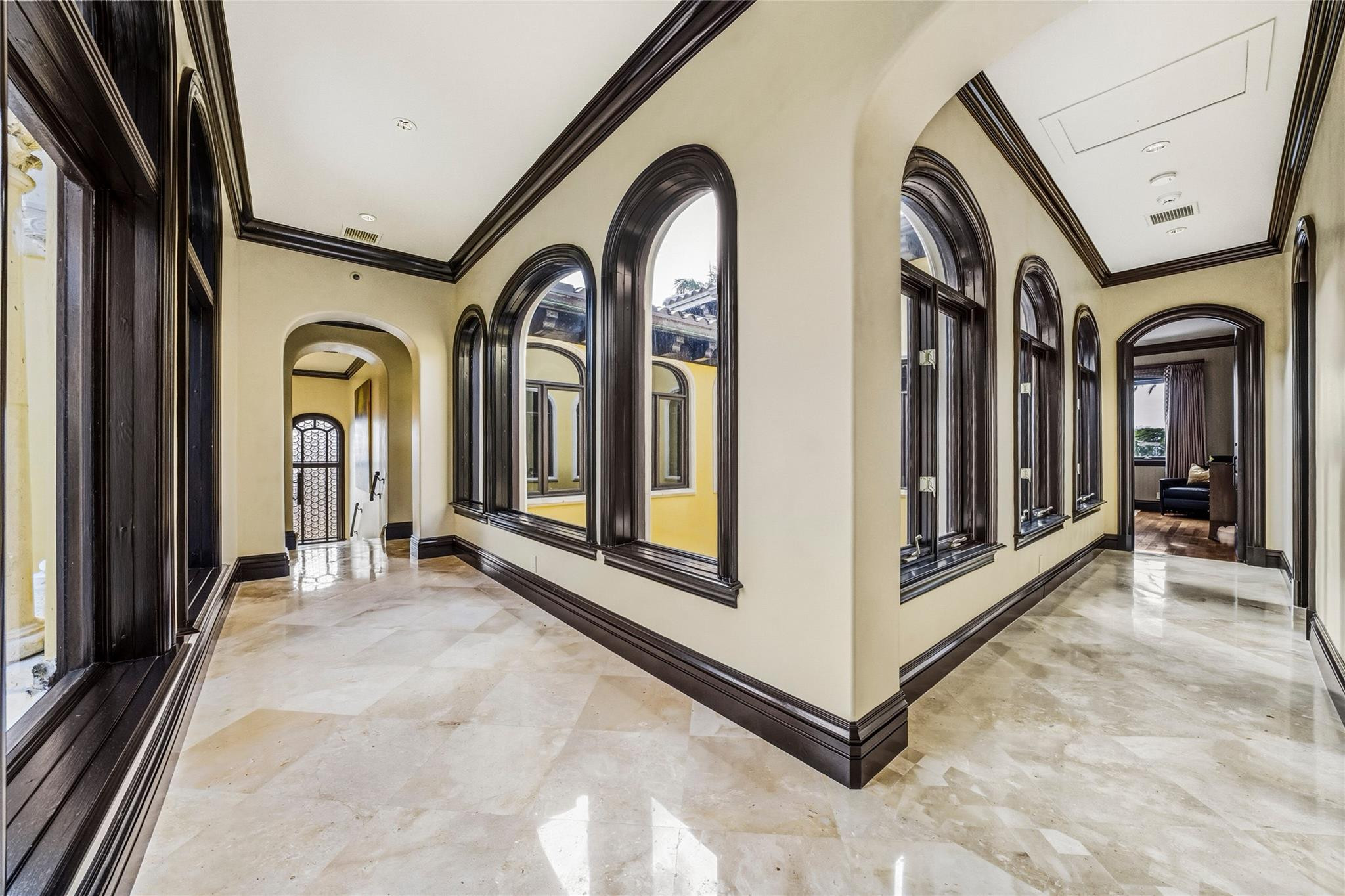 Isla Bahia 47-27 B - Residential