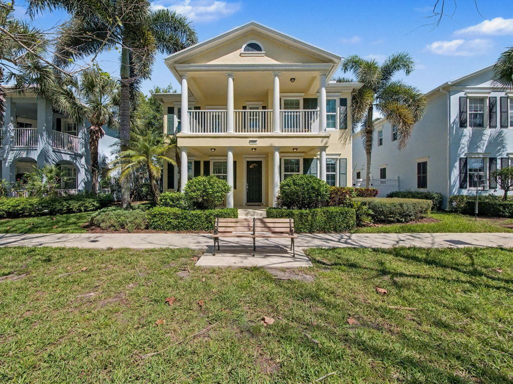 Photo of 110 Bonaire Lane, Jupiter, FL 33458 (MLS # B26008631)