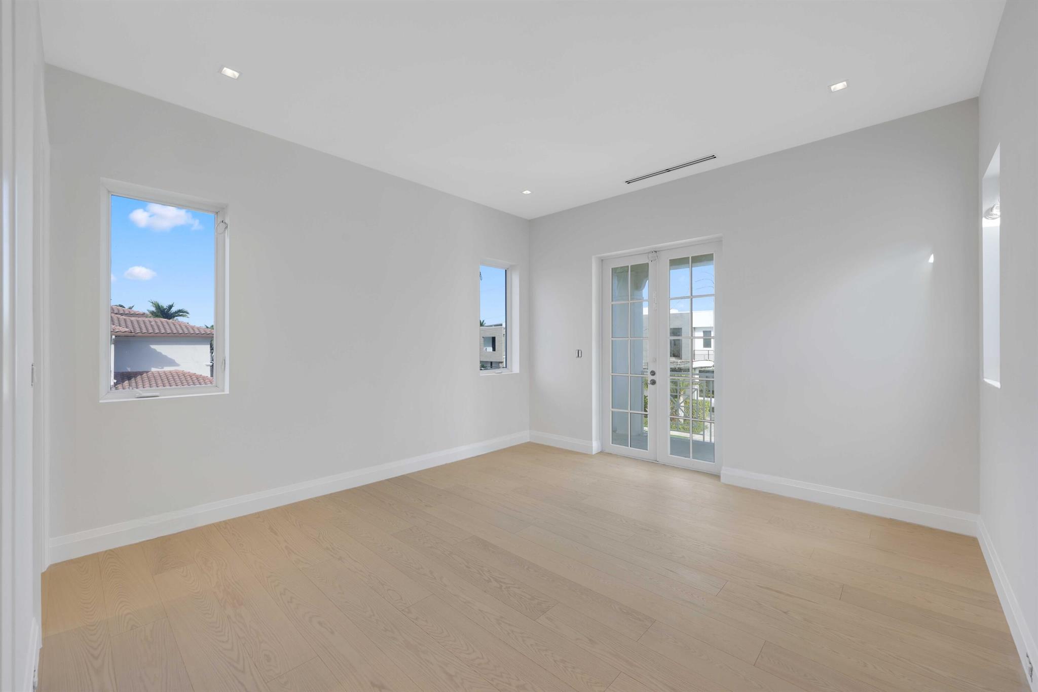 Boca Harbour - Residential