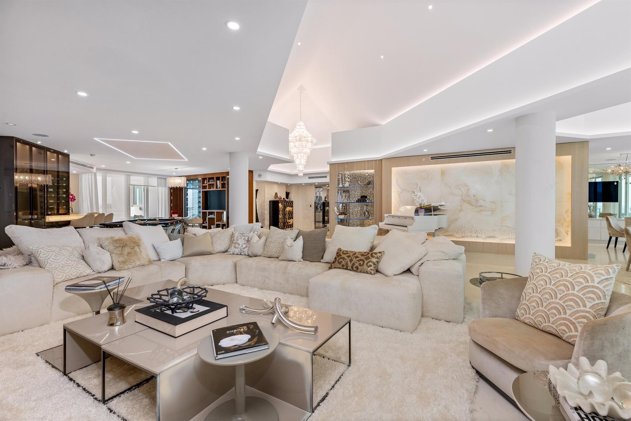 PRESIDENTIAL PLACE CONDO - Residential