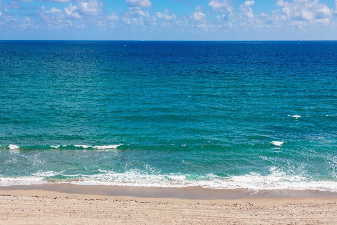 PRESIDENTIAL PLACE CONDO - Residential