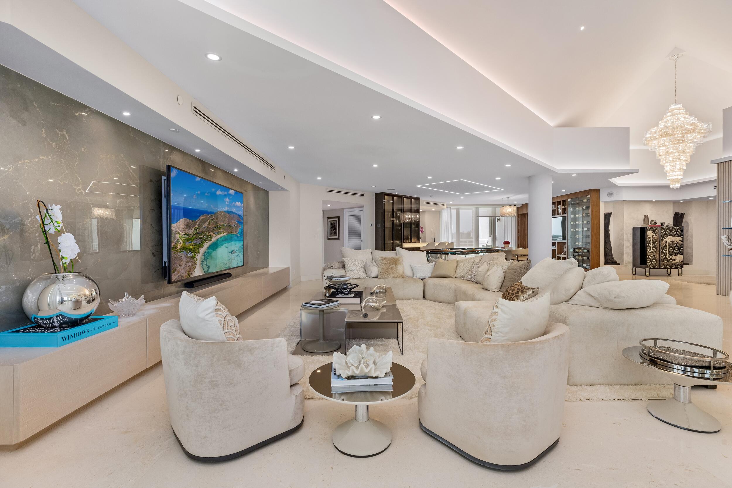 PRESIDENTIAL PLACE CONDO - Residential