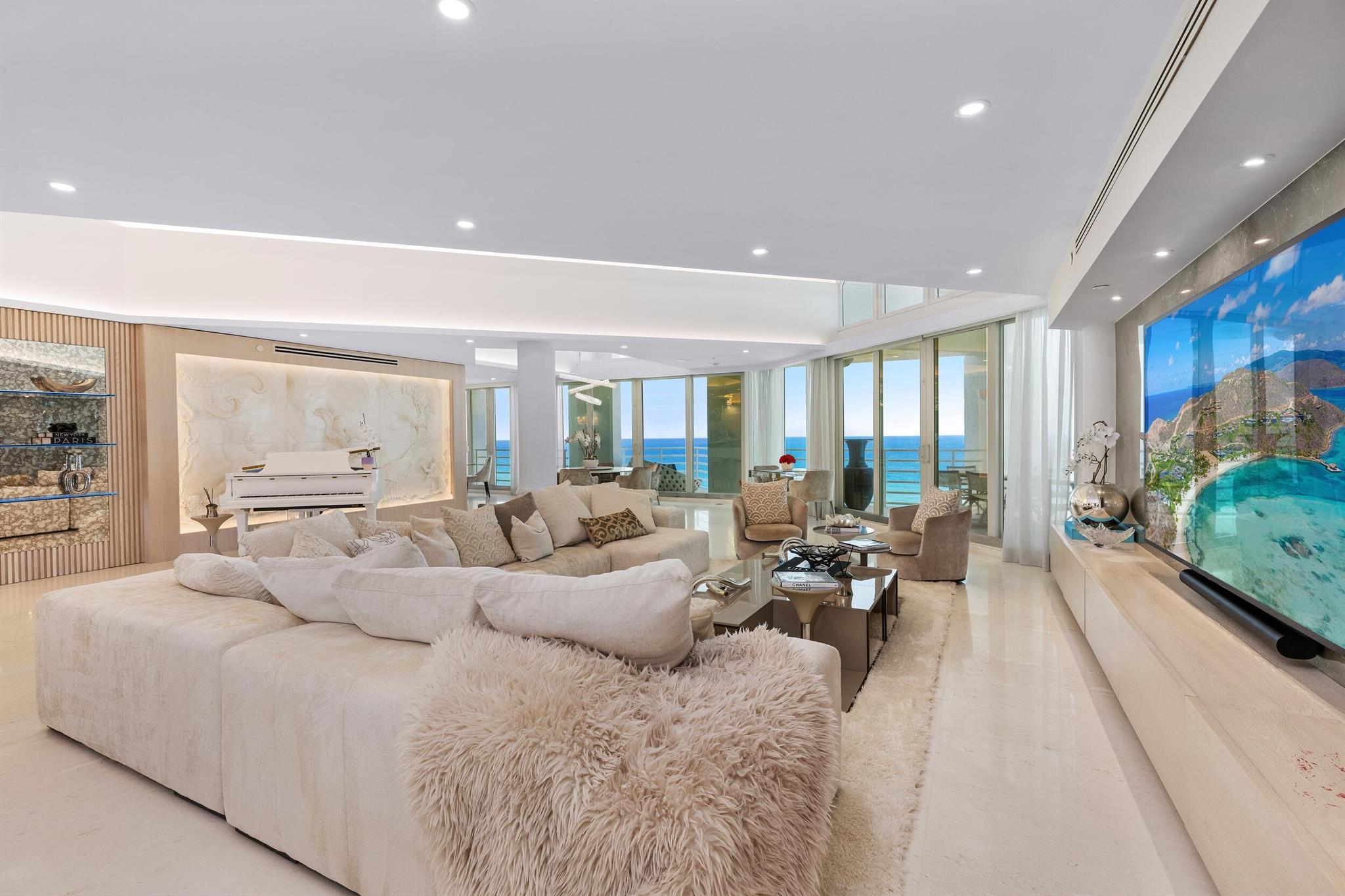 PRESIDENTIAL PLACE CONDO - Residential