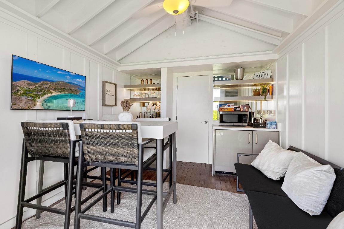 PRESIDENTIAL PLACE CONDO - Residential