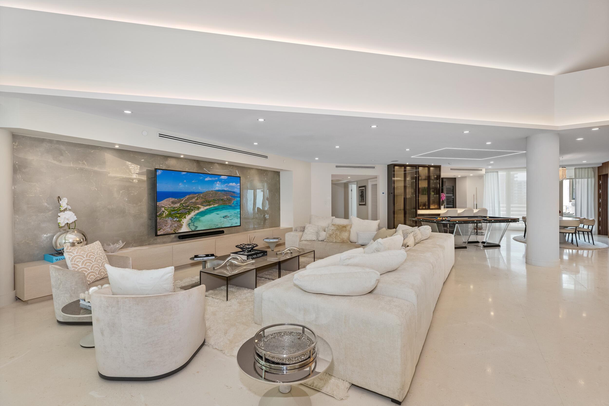 PRESIDENTIAL PLACE CONDO - Residential