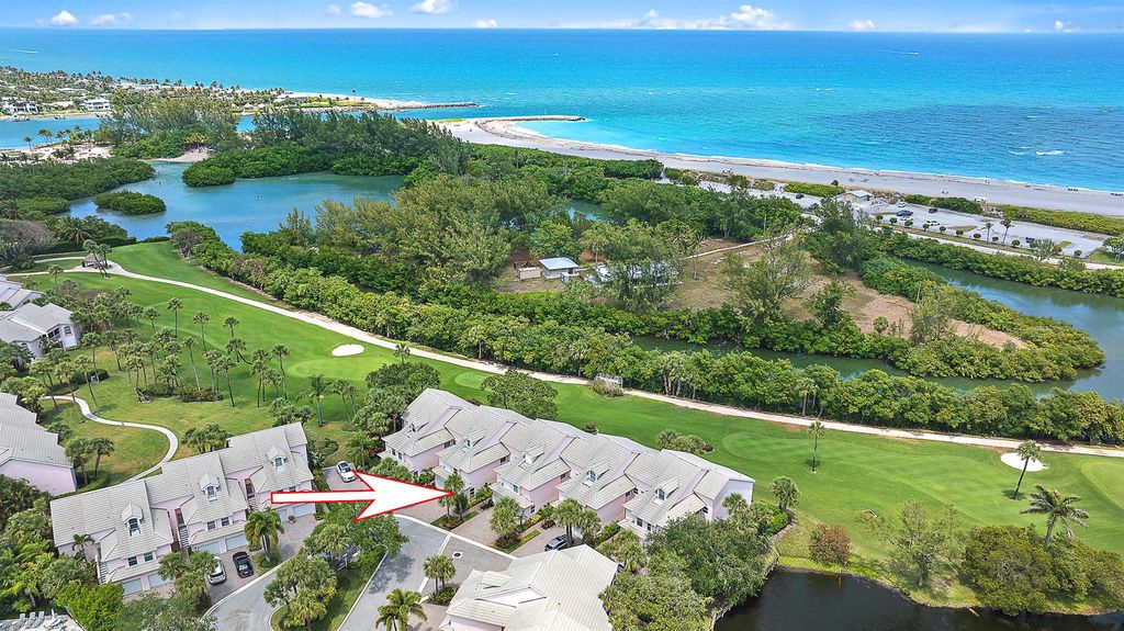 Photo of 2703 Fairway Drive N, Jupiter, FL 33477 (MLS # R11088273)