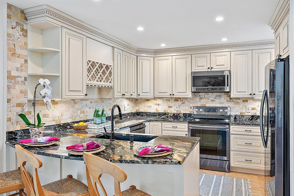 Photo of 2703 Fairway Drive N, Jupiter, FL 33477 (MLS # R11088273)