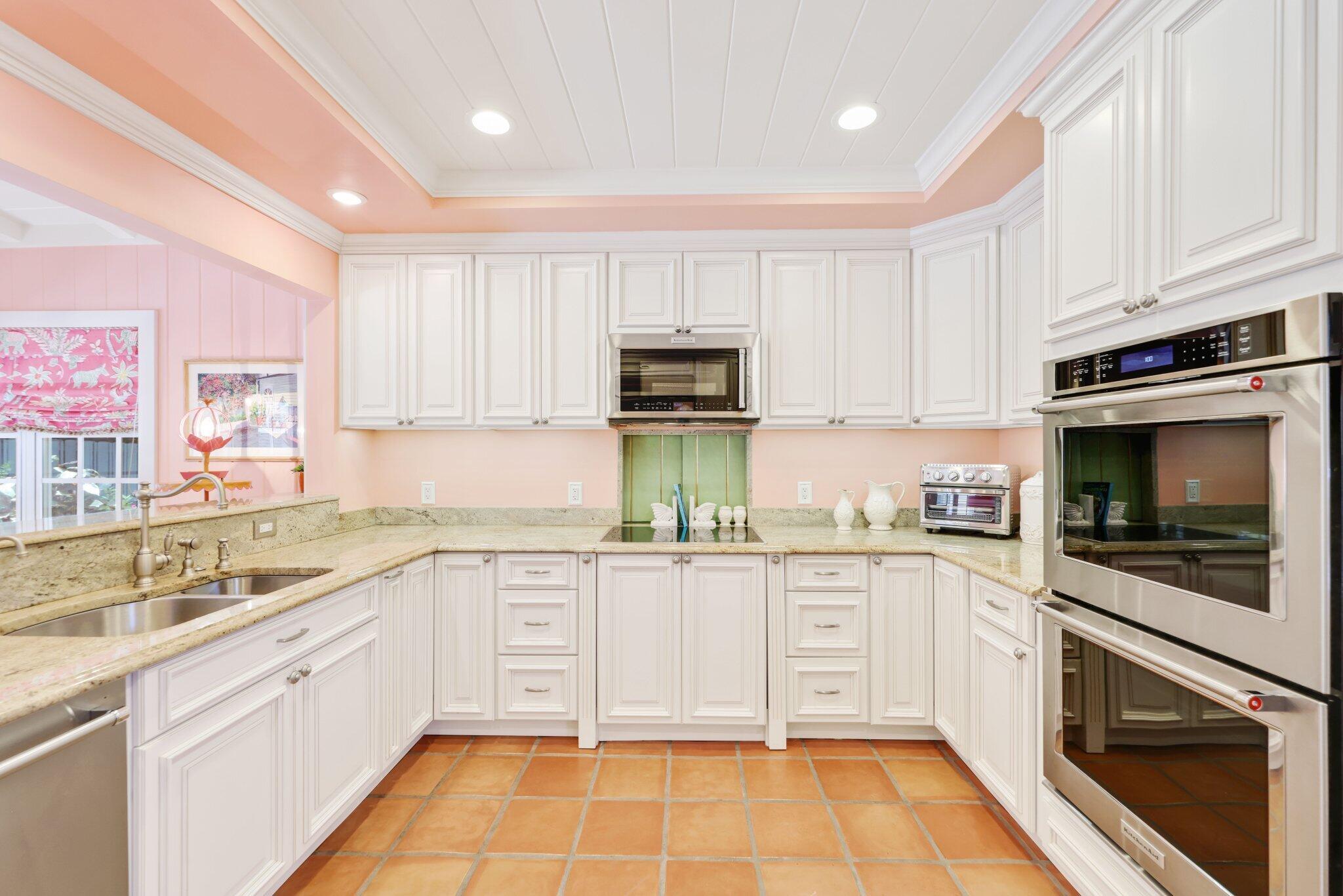 LAS PALMAS SUB - Residential