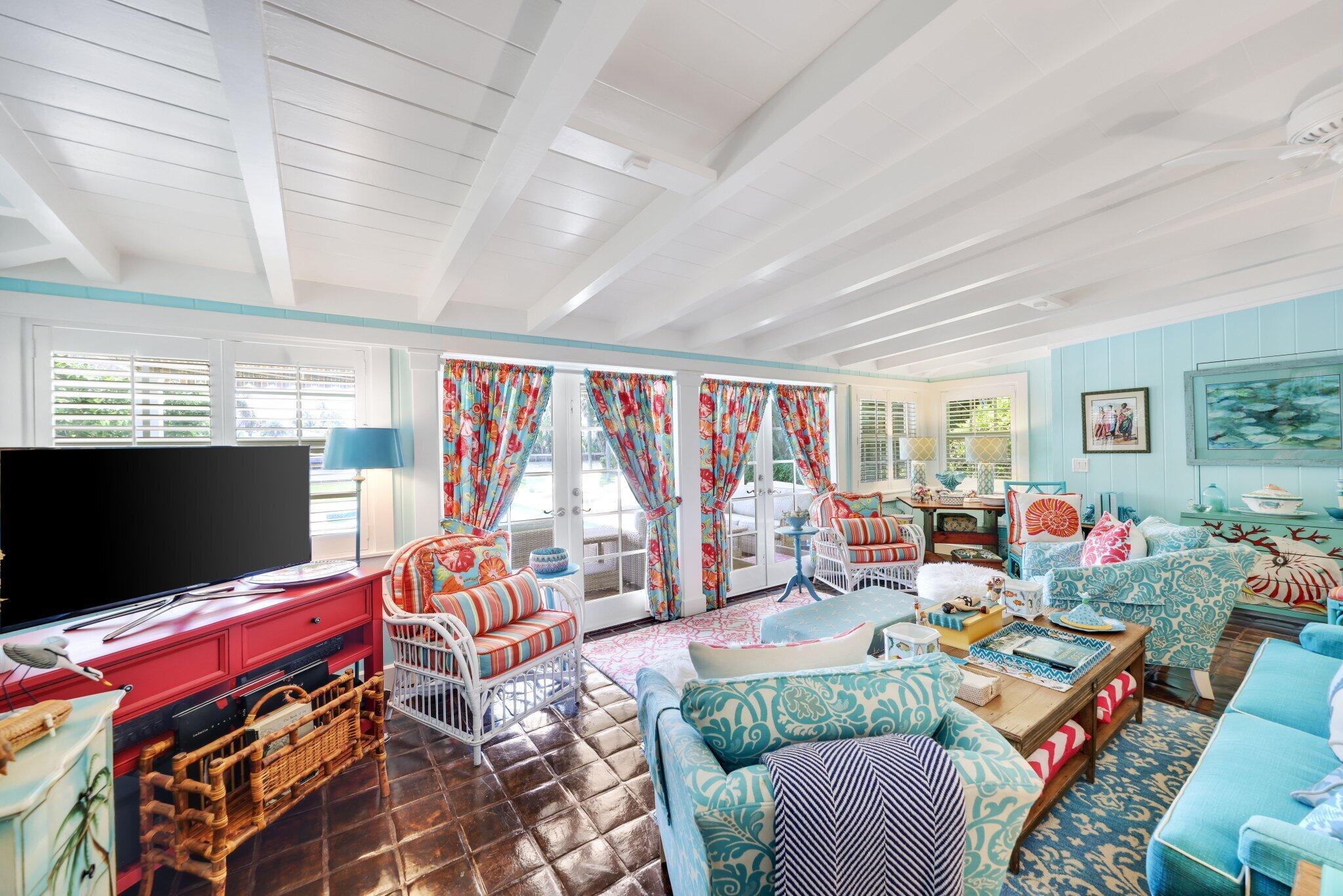 LAS PALMAS SUB - Residential