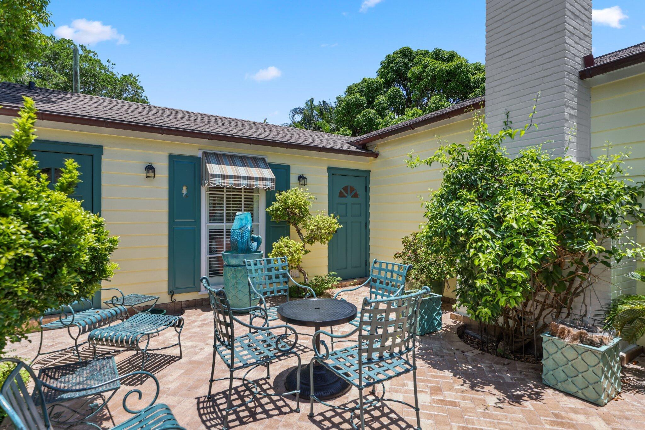 LAS PALMAS SUB - Residential