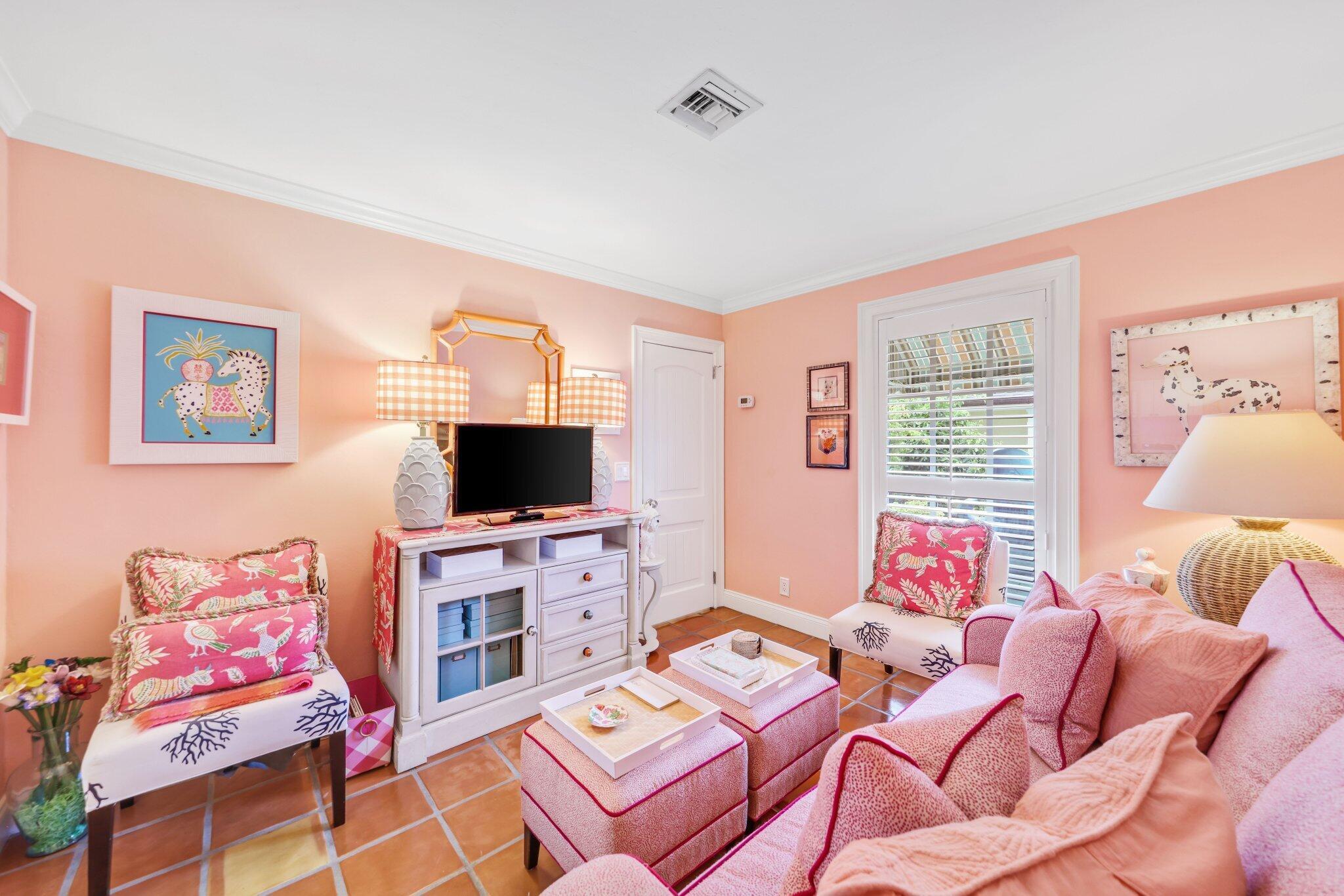 LAS PALMAS SUB - Residential