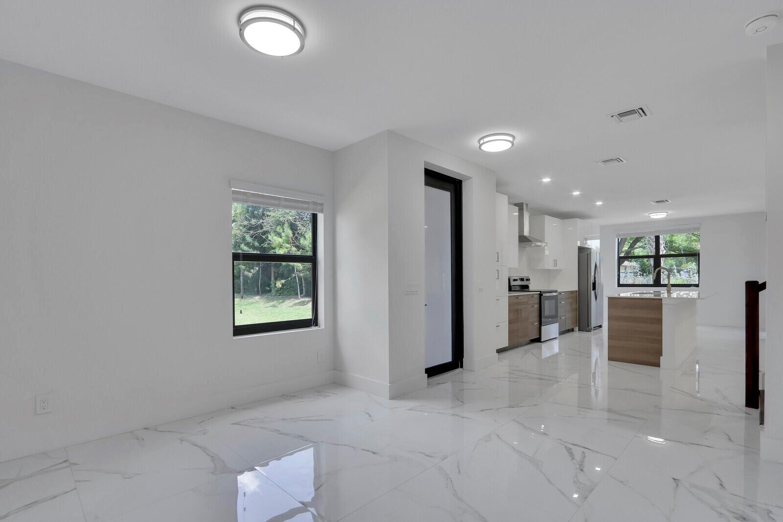 382 Bella Sol Way