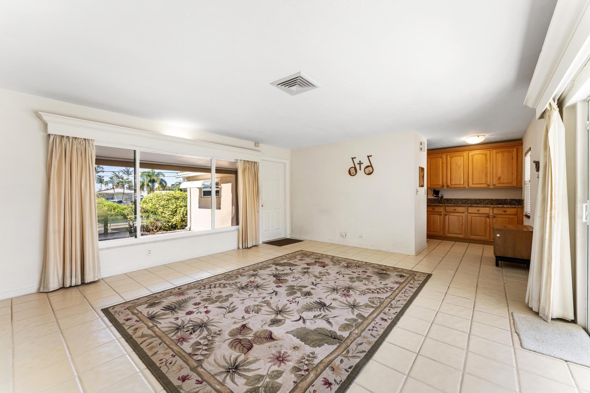 1812 High Ridge Road