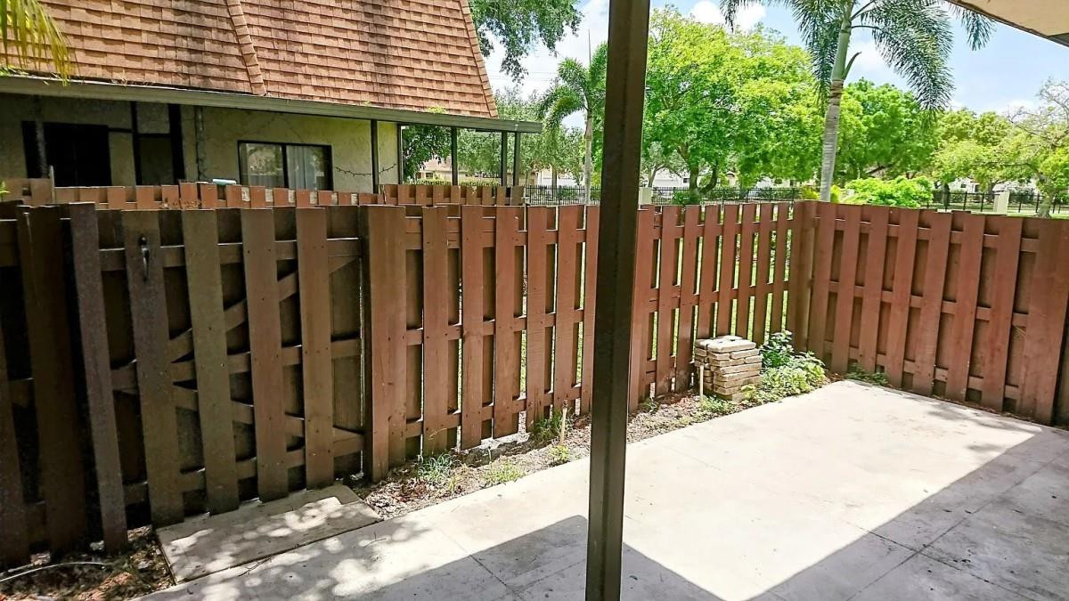 North Lauderdale Div C - Residential Lease