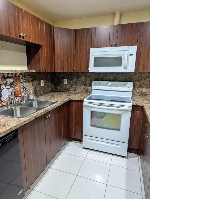 North Lauderdale Div C - Residential Lease