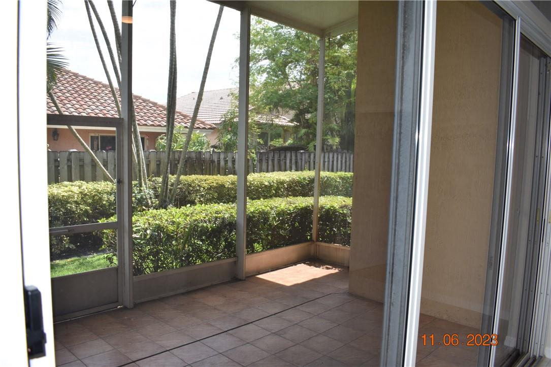 Pembroke Lakes South 119- - Residential