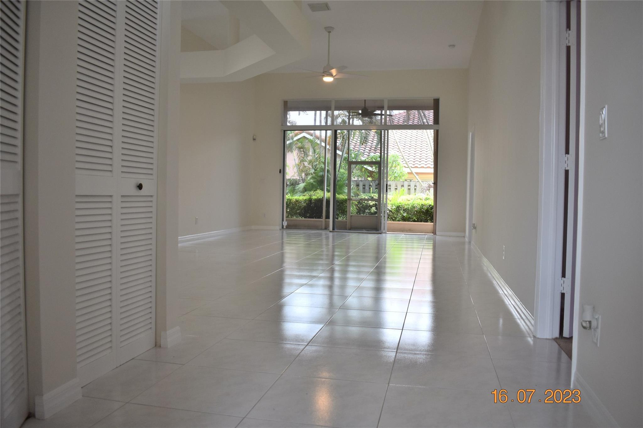 Pembroke Lakes South 119- - Residential