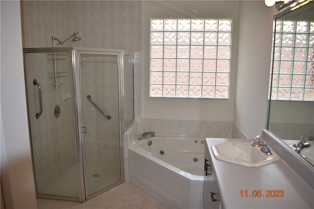 Pembroke Lakes South 119- - Residential