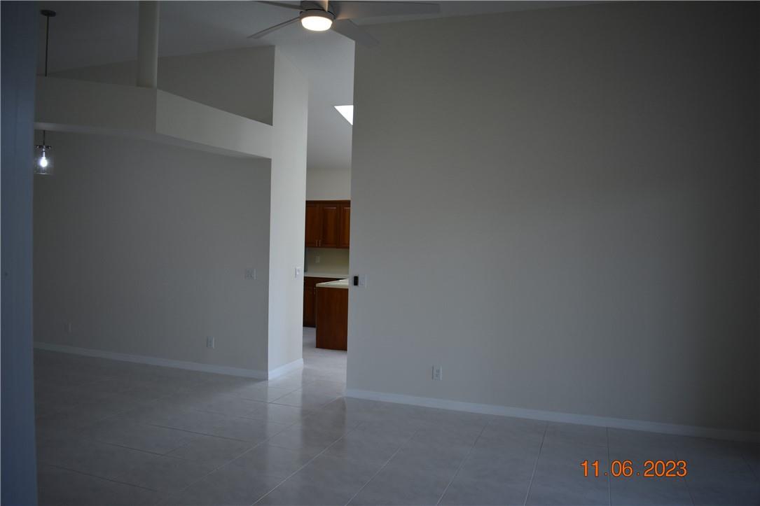 Pembroke Lakes South 119- - Residential