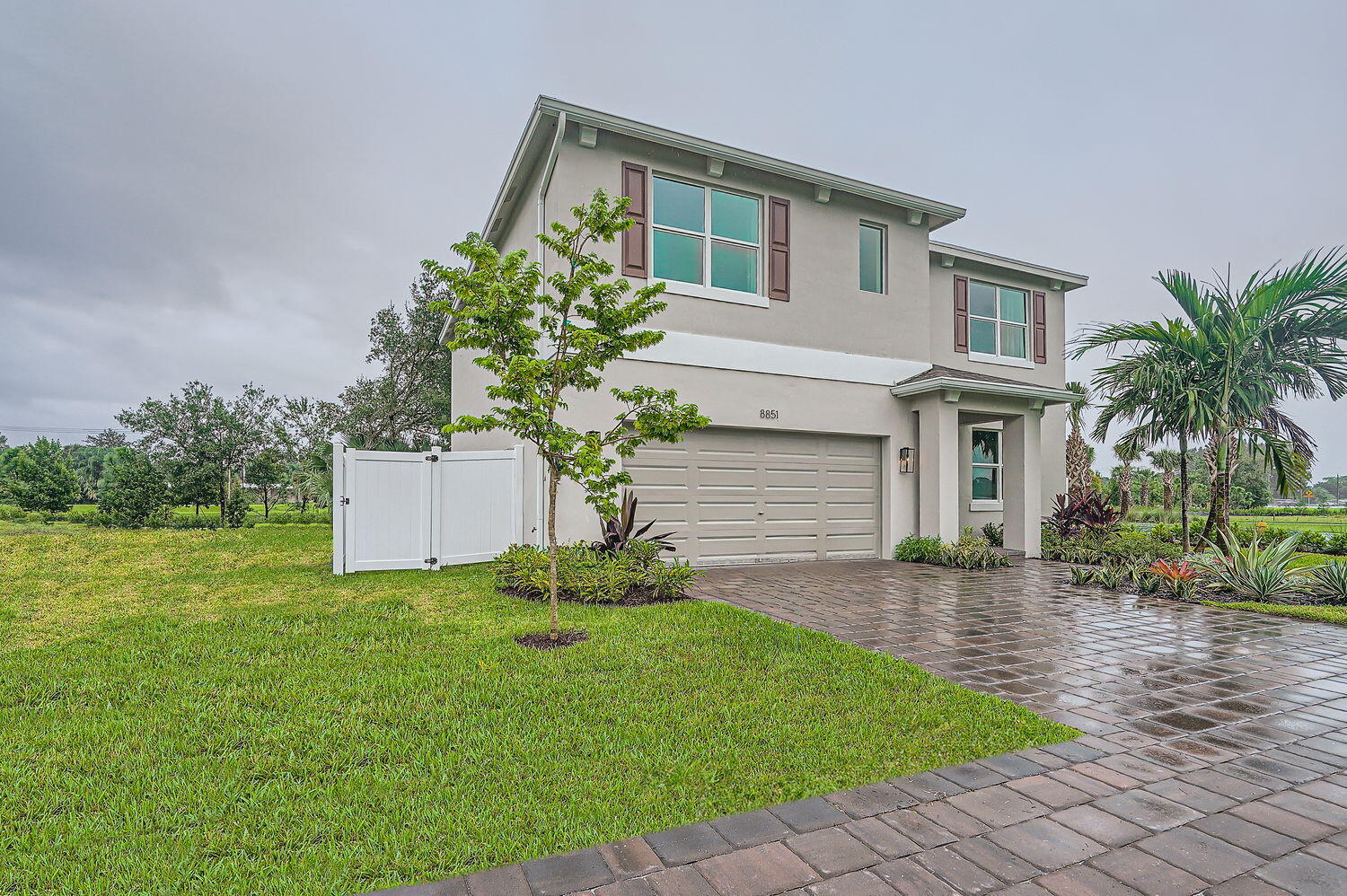 8851 SW Kanner Oaks Drive