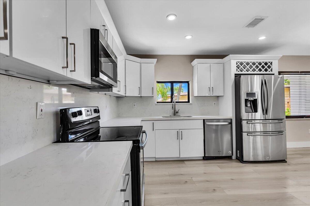 BOULEVARD HEIGHTS SECTION - Residential