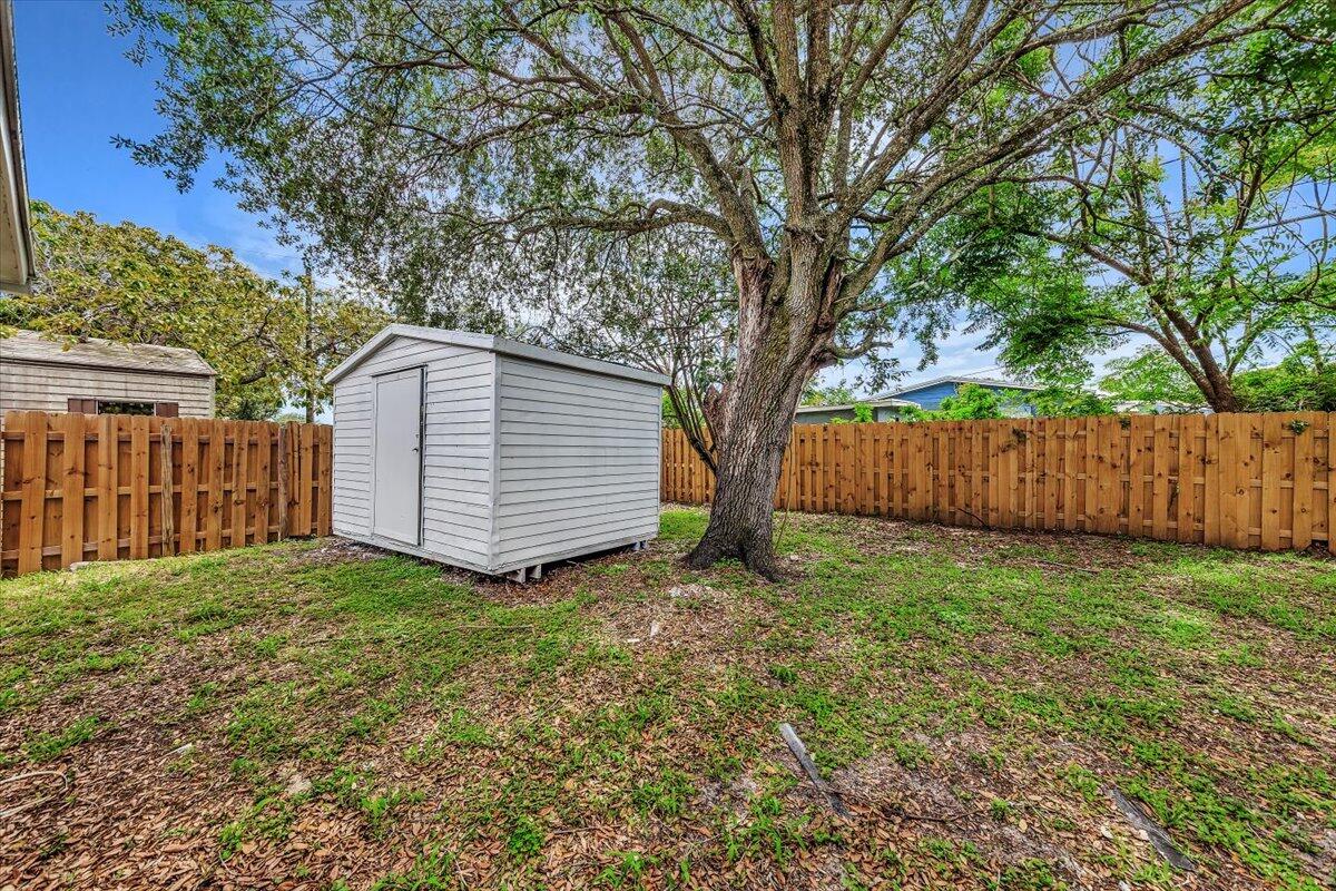 BOULEVARD HEIGHTS SECTION - Residential