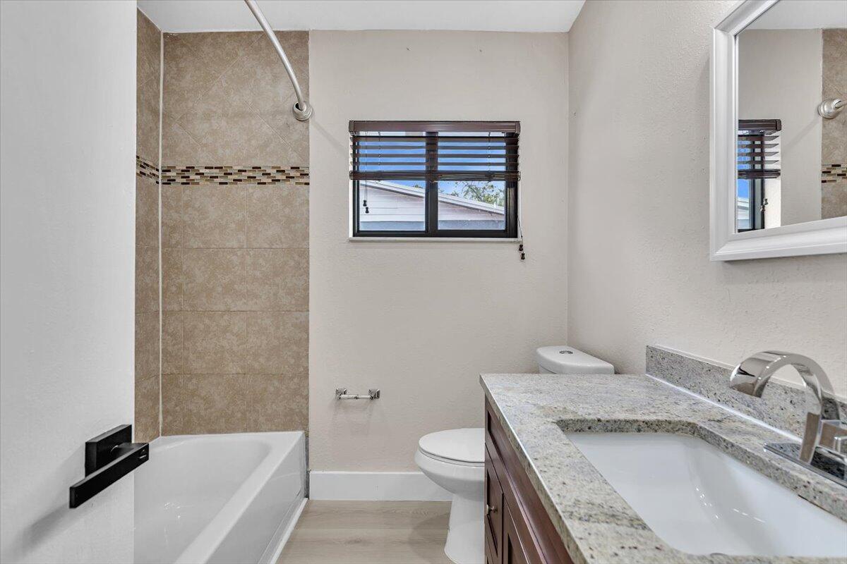 BOULEVARD HEIGHTS SECTION - Residential