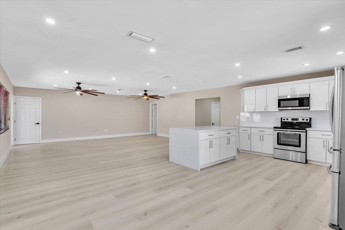 BOULEVARD HEIGHTS SECTION - Residential