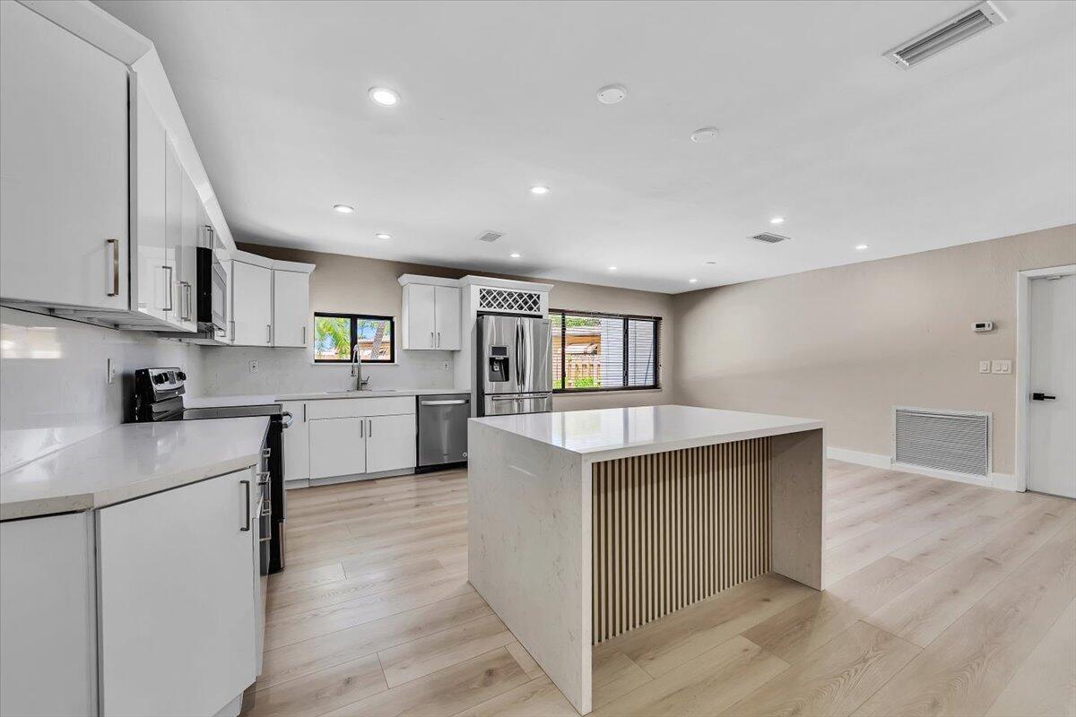 BOULEVARD HEIGHTS SECTION - Residential