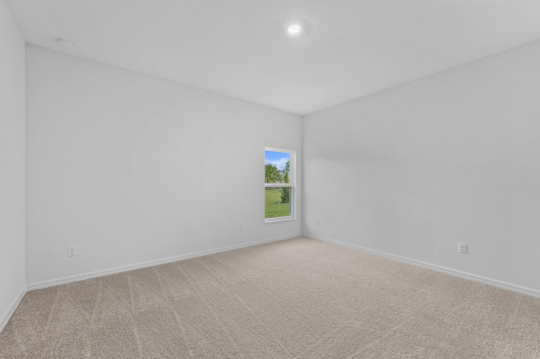 VERO LAKE ESTATES UNIT H - Residential