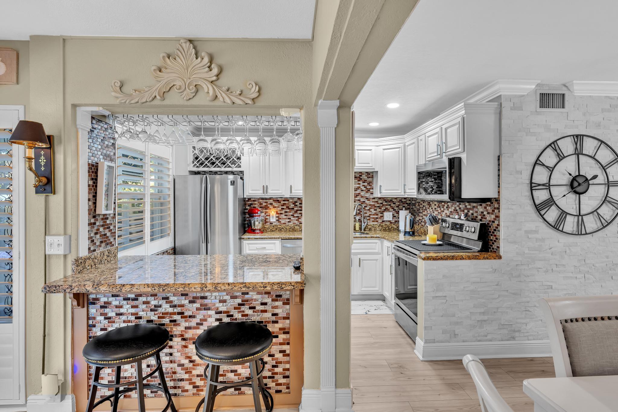 34 Colonial Club Drive 101