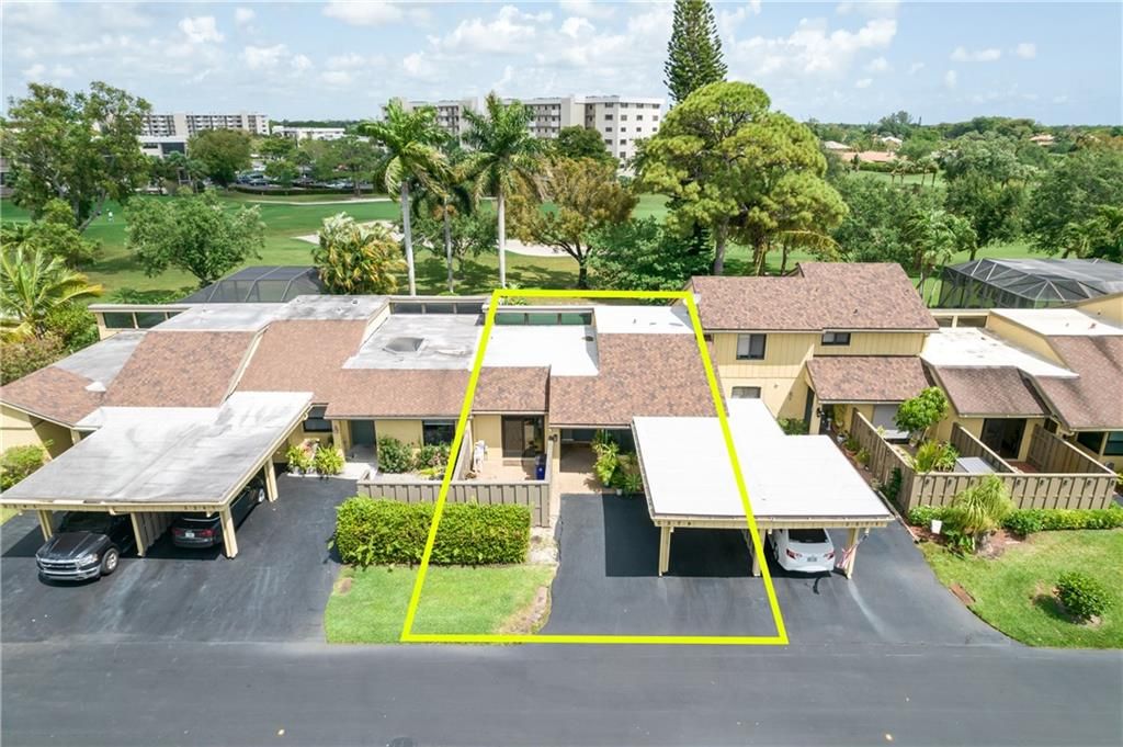 Photo of 2279 Woodlands Way Way, Deerfield Beach, FL 33442 (MLS # F10344608)