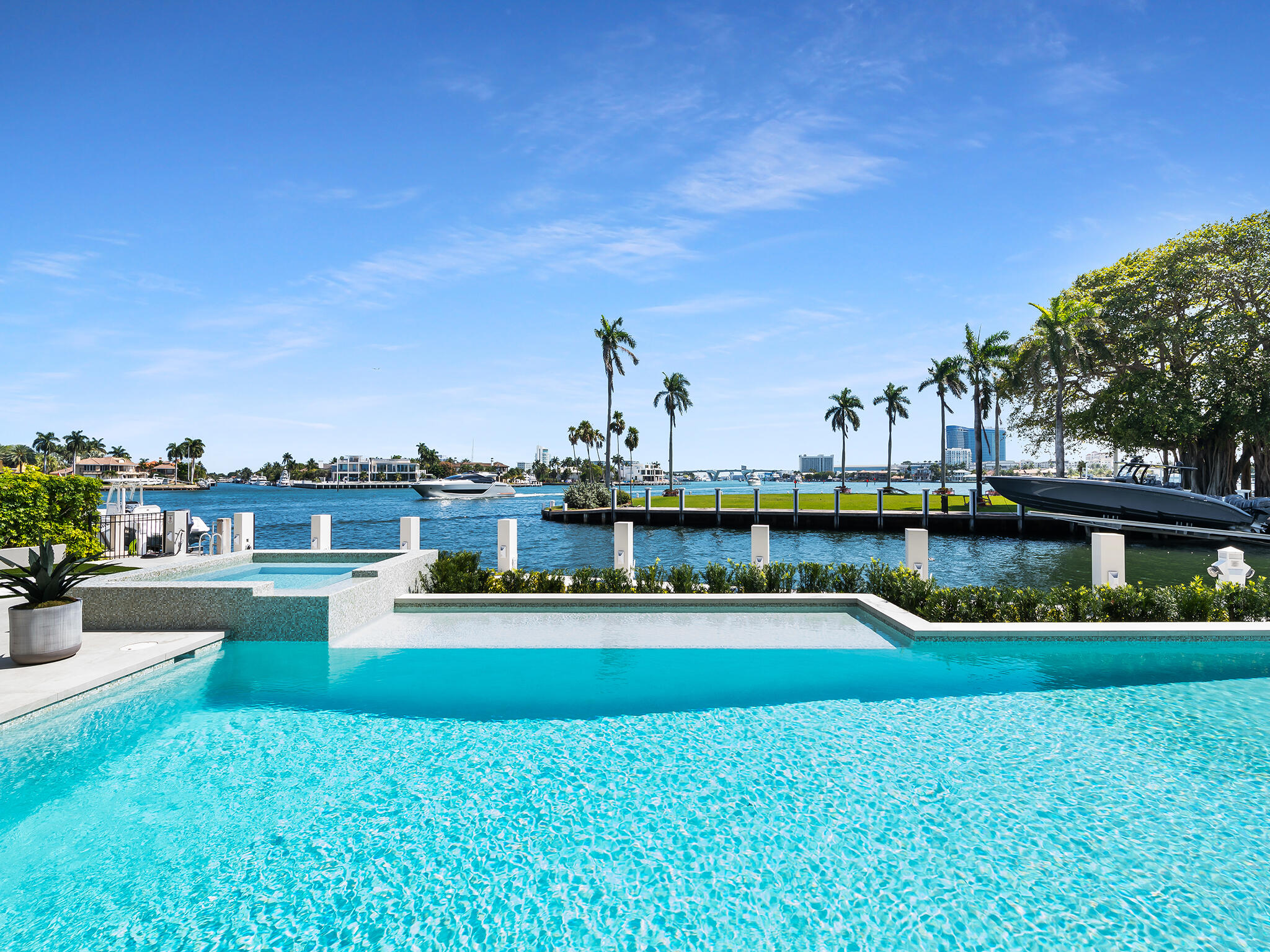 SUNRISE POINT - Residential