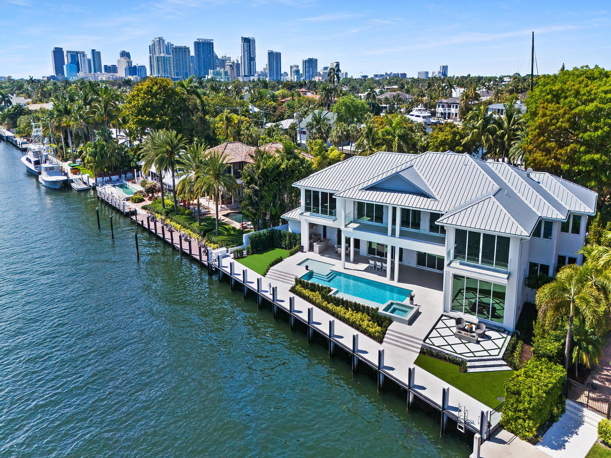 SUNRISE POINT - Residential