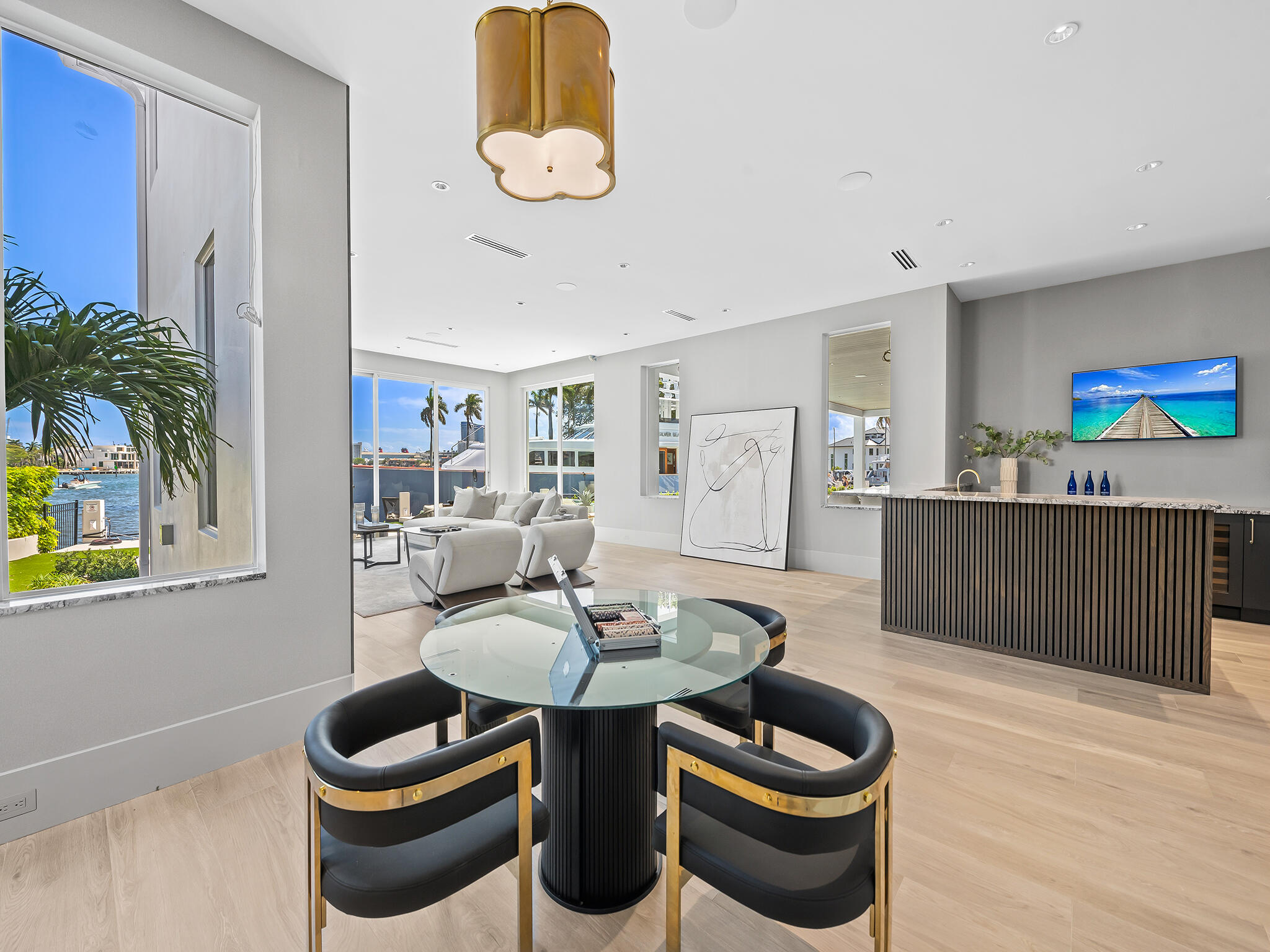 RIO VISTA - Residential