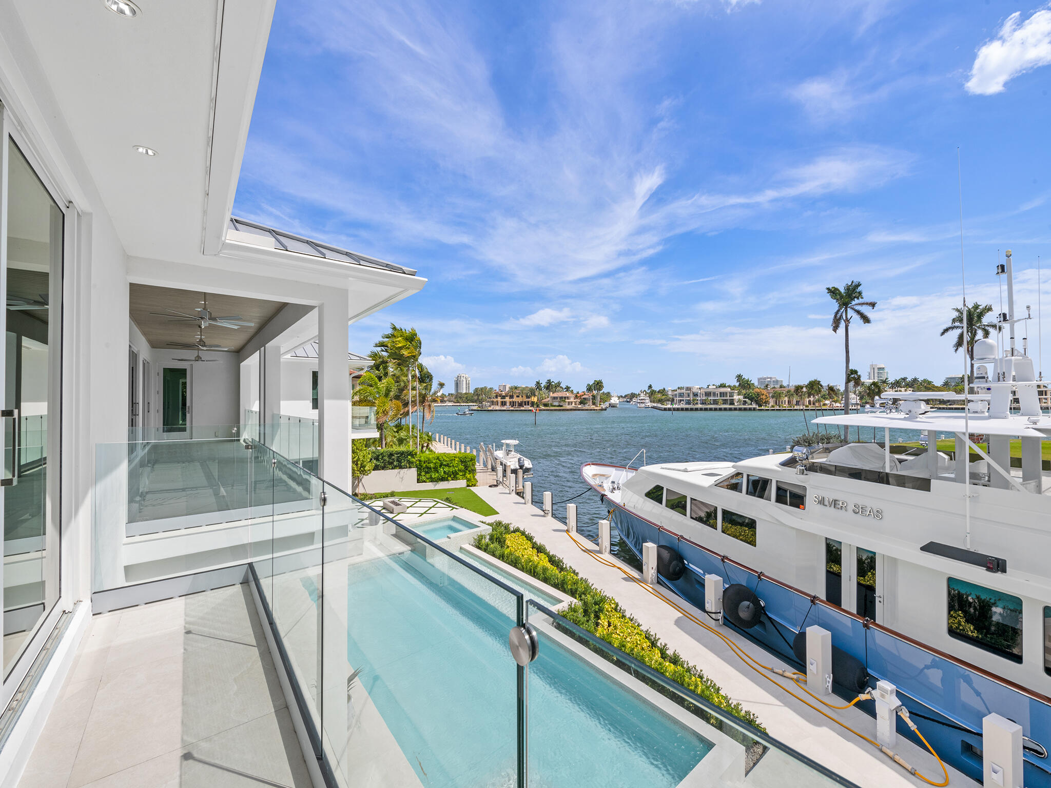 SUNRISE POINT - Residential